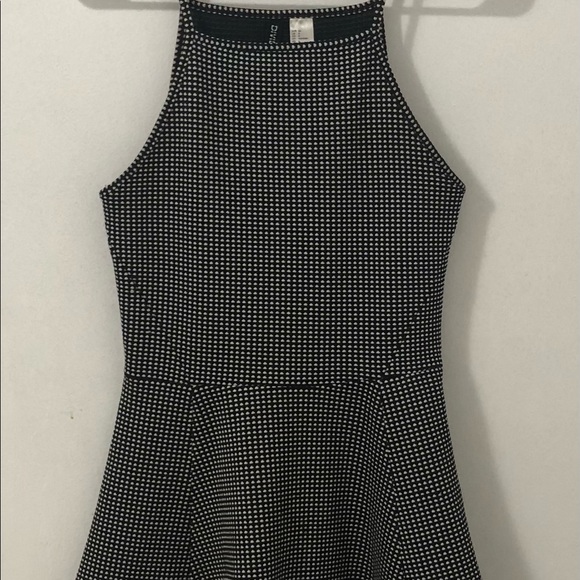 HM dress - Picture 1 of 1